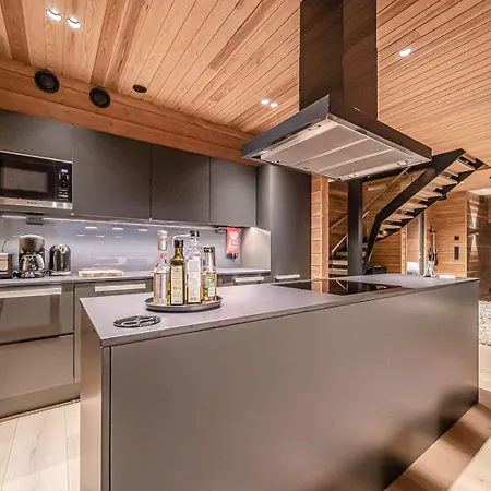 Northern Charm By Aavalevi