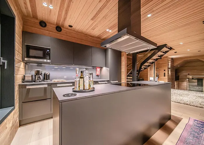 Northern Charm By Aavalevi